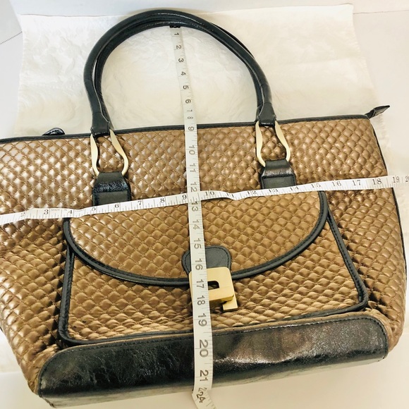 sondra roberts quilted bags